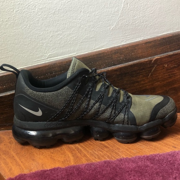 Nike Vapormax - Picture 7 of 15